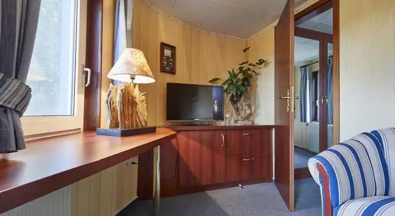 Hotelschiff Stinne – Hotelfoto