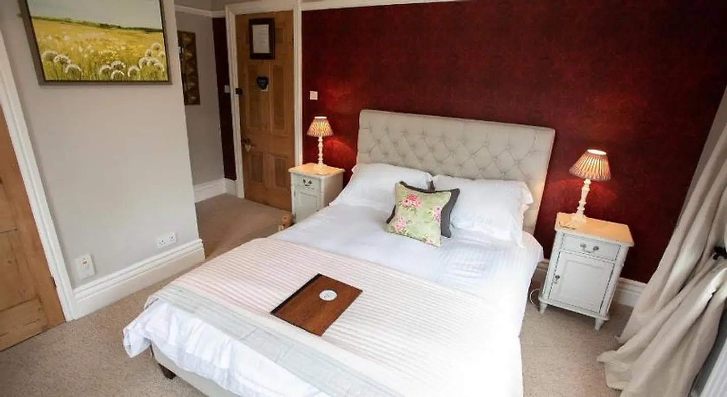 Treherne House & The Malvern Retreat ROOM_EXAMPLE