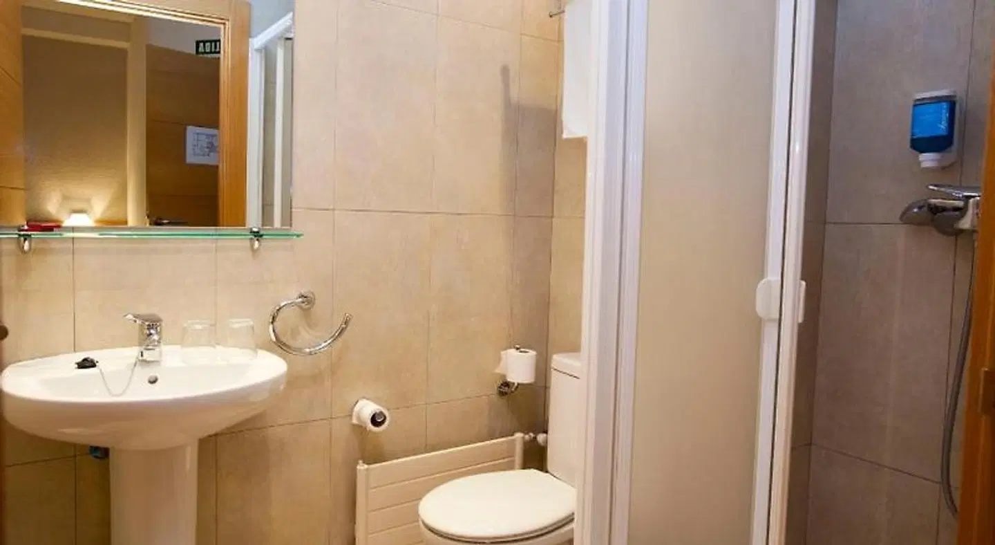 Hostal Abodi Badezimmer