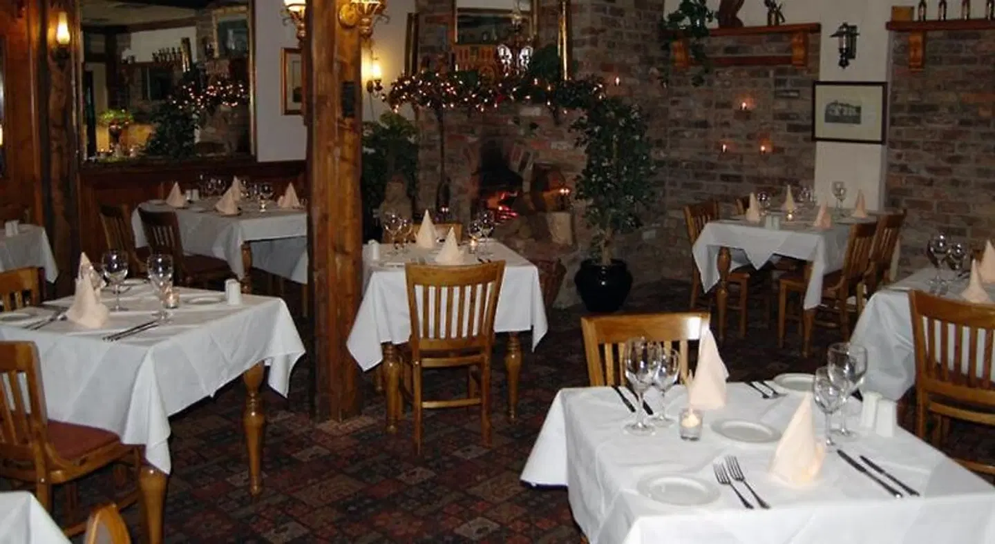 Lynhams Restaurant