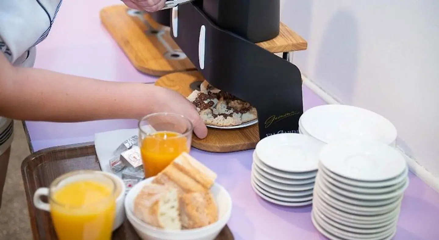 Auberge de Jeunesse HI Nice - Les Camélias Bar