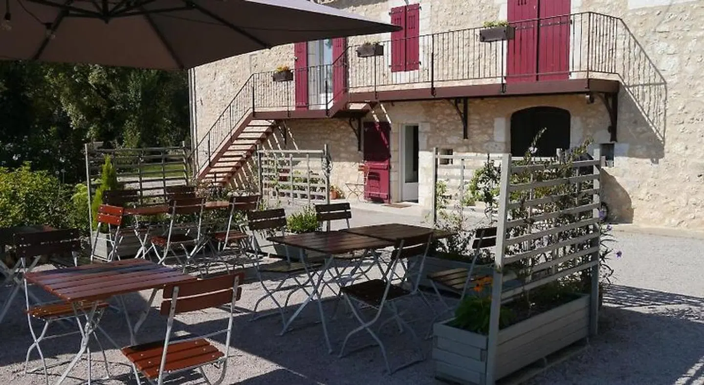 LE RELAIS D'ARZAC Terrasse