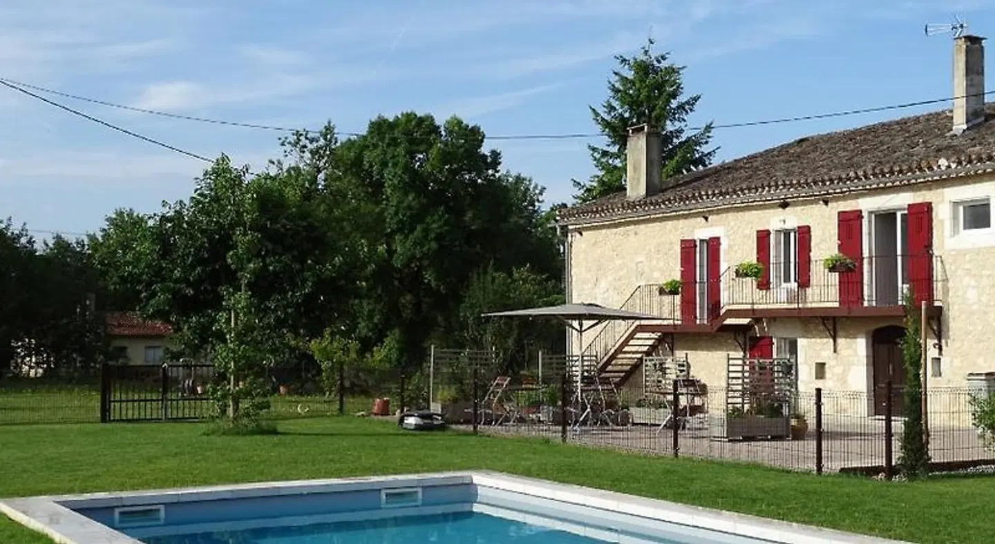 LE RELAIS D'ARZAC EXTERIOR