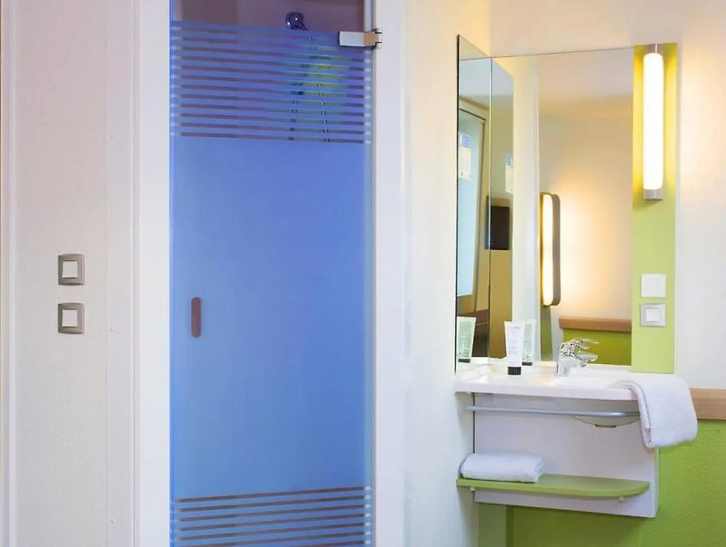 ibis budget Roye Badezimmer