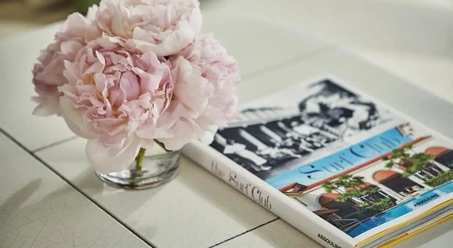 Four Seasons Hotel at The Surf Club Restaurant