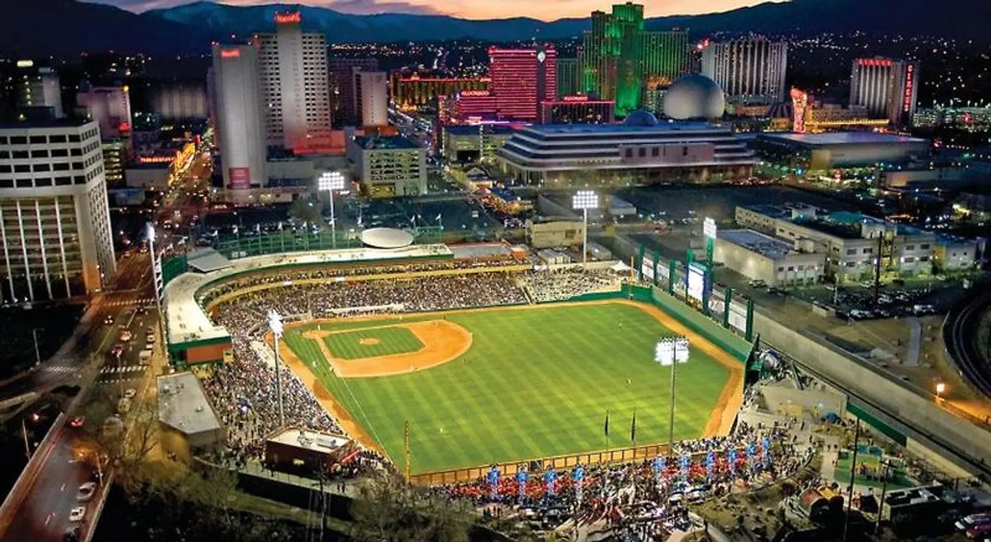 Silver Legacy Reno Resort Casino SPORTS_AND_LEISURE