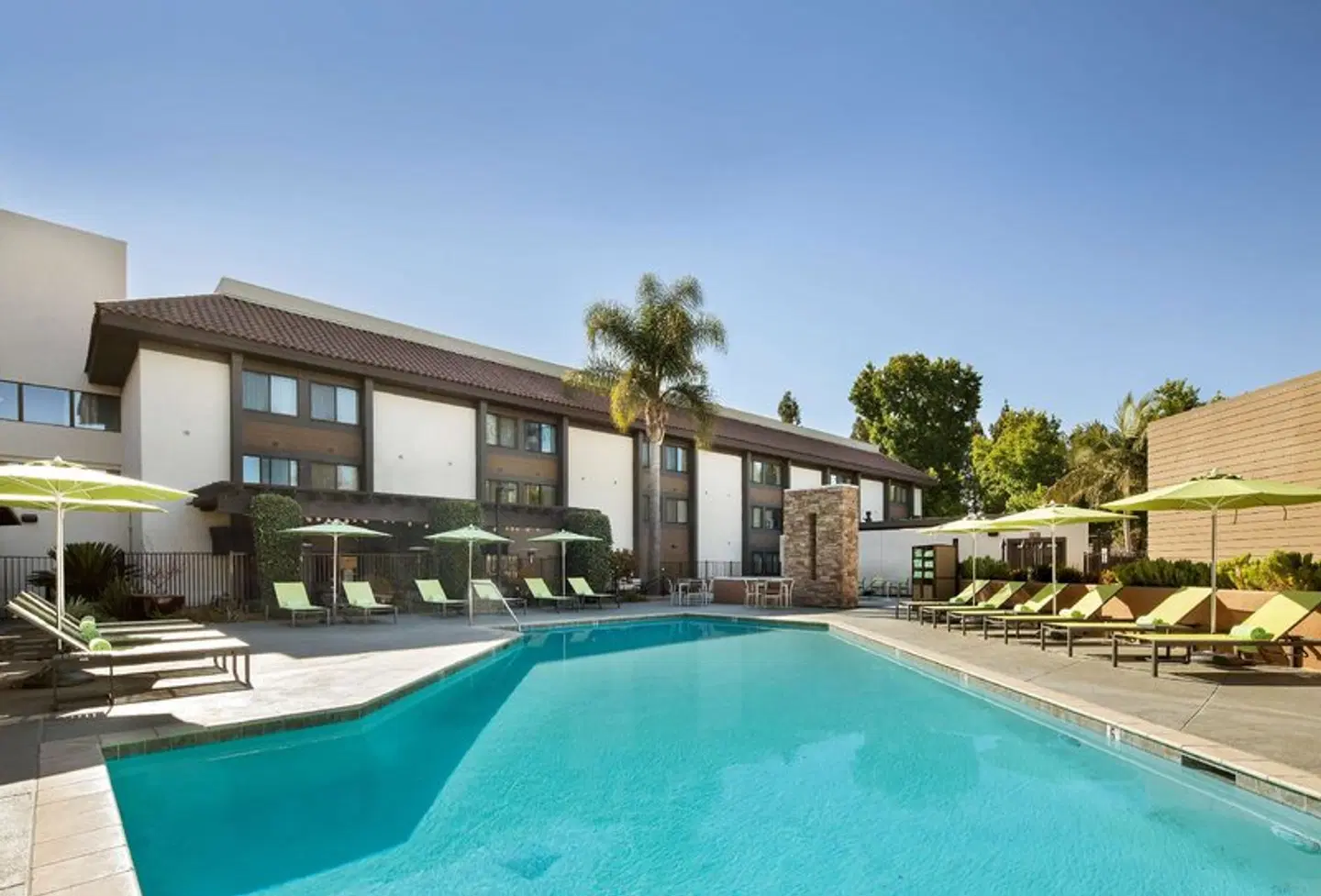 Sonesta Silicon Valley OUTDOOR_POOL