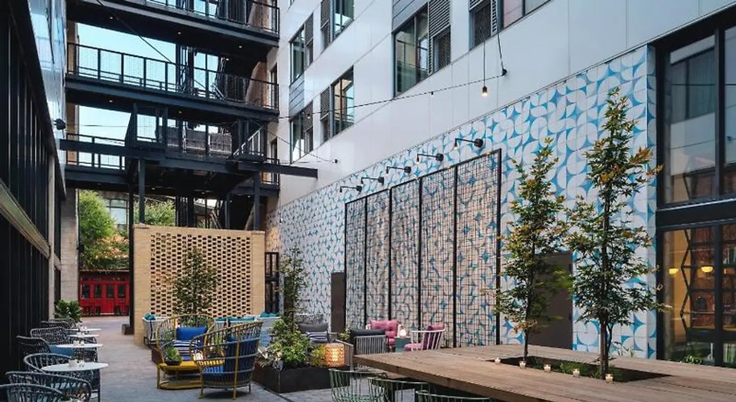 Origin Austin, a Wyndham Hotel EXTERIOR