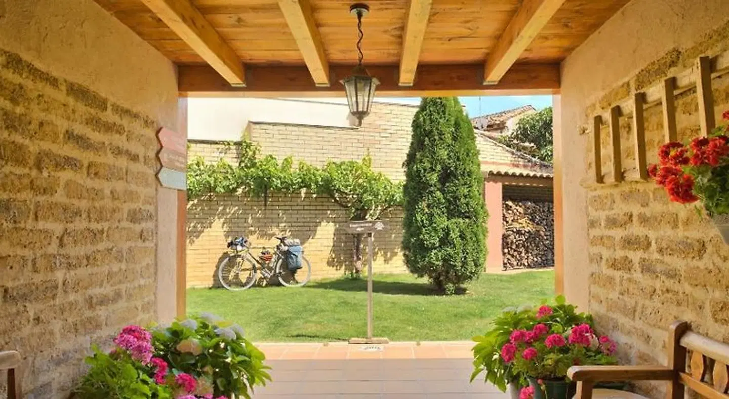 Albergue La Morena Garten