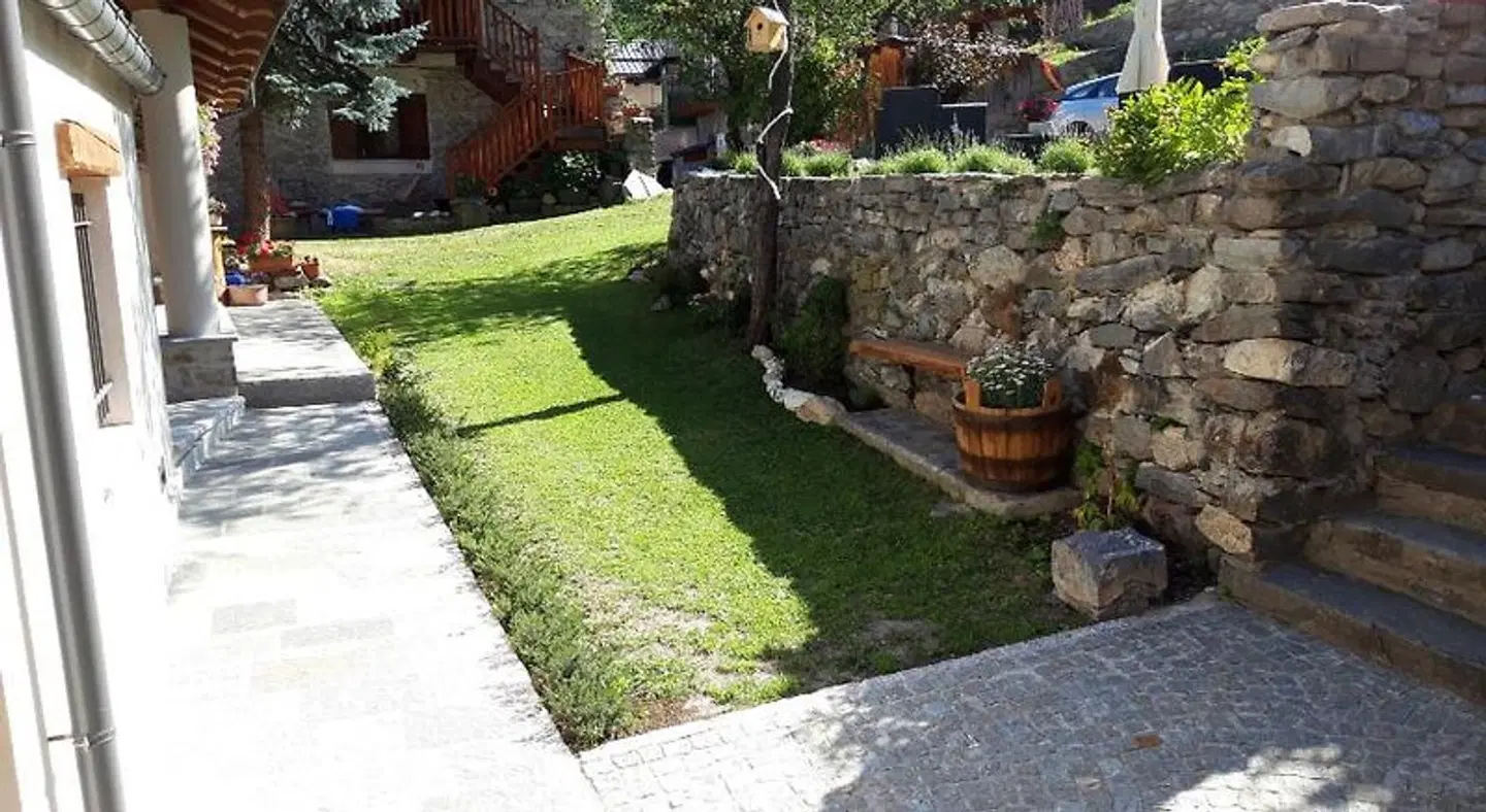 L'Abrì Garten