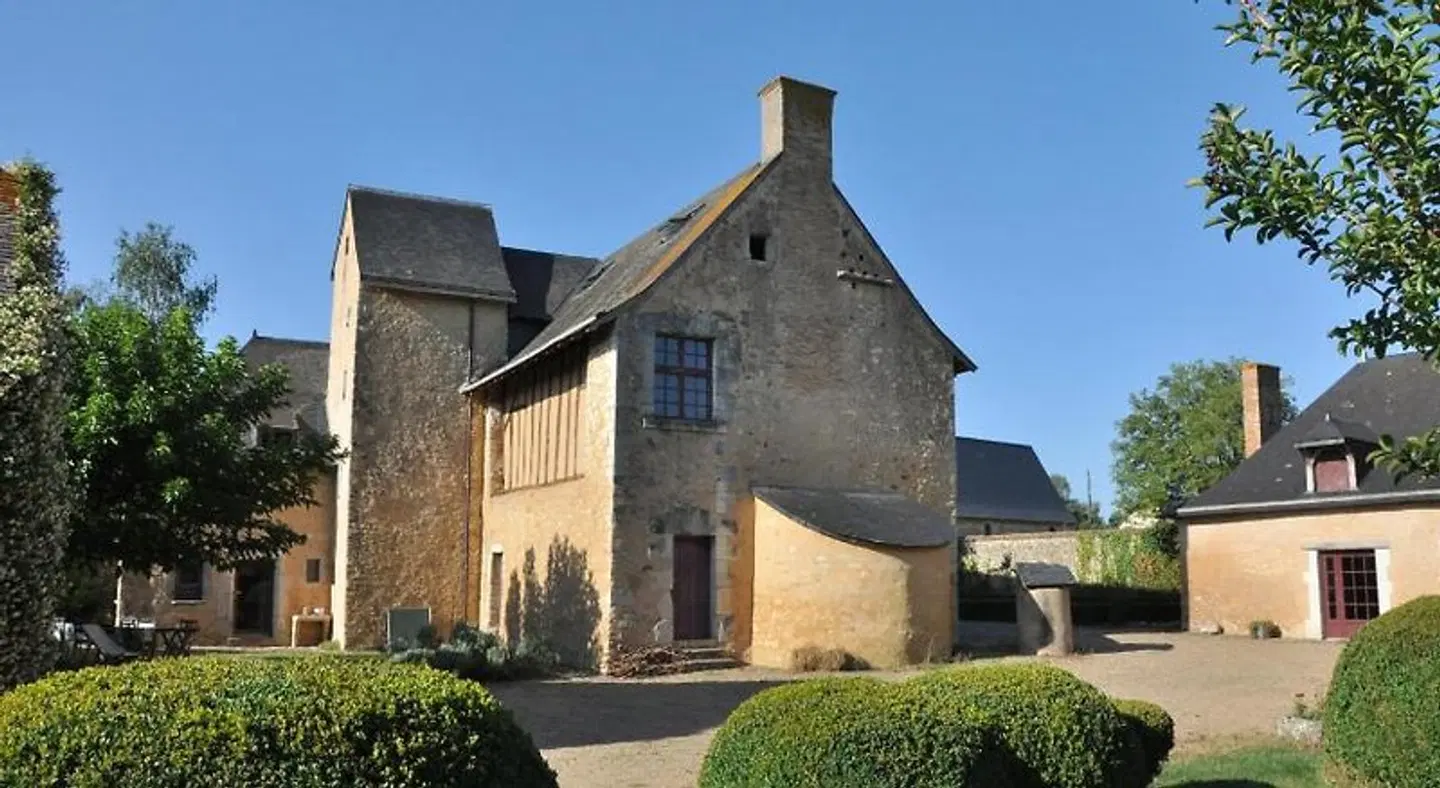 La Croix Verte EXTERIOR