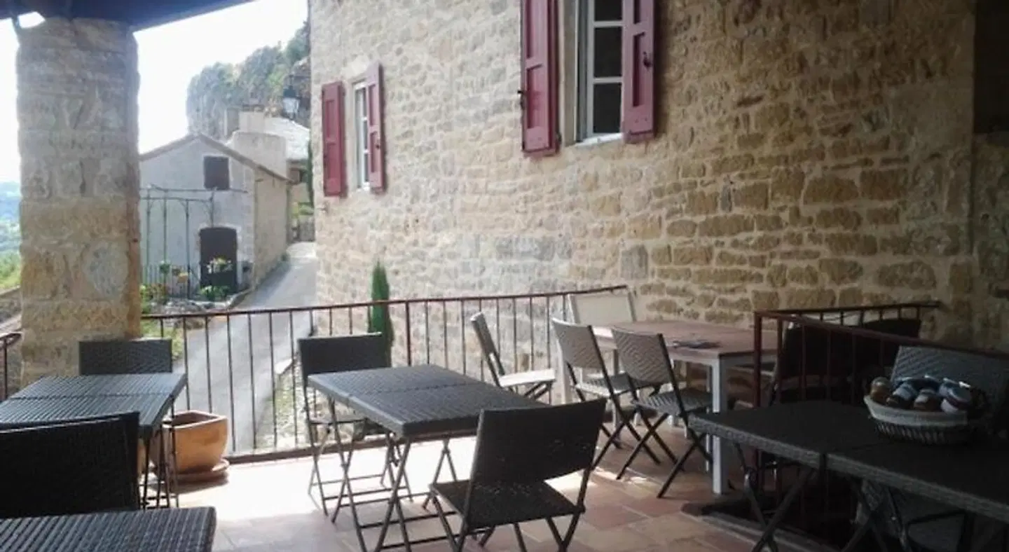 LA TERRASSE DE PEYRE Terrasse