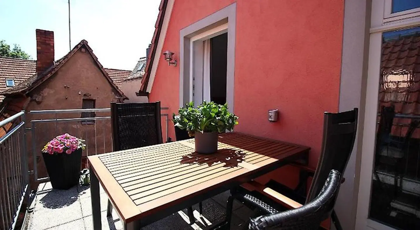 Aparthotel Alte Schmiede Dettelbach Terrasse