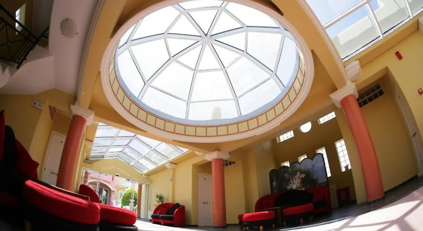 Cristina Maris LOUNGE_LOBBY