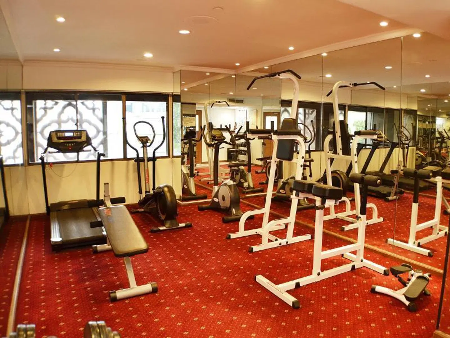 Grand Pacific SPORTS_AND_LEISURE