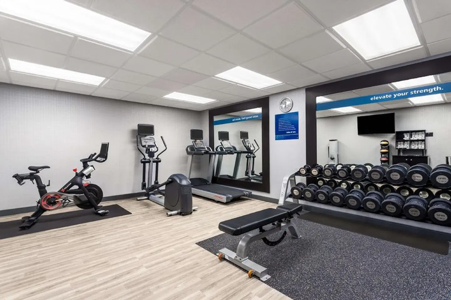 Hampton Inn & Suites Richmond SPORTS_AND_LEISURE