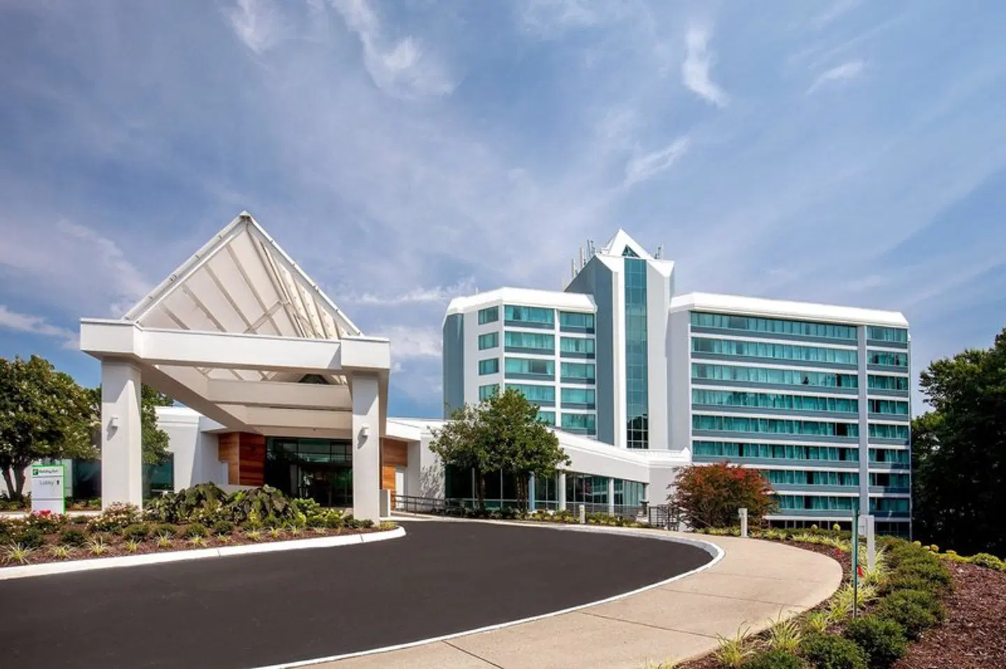 Holiday Inn Newport News - Hampton by IHG EXTERIOR