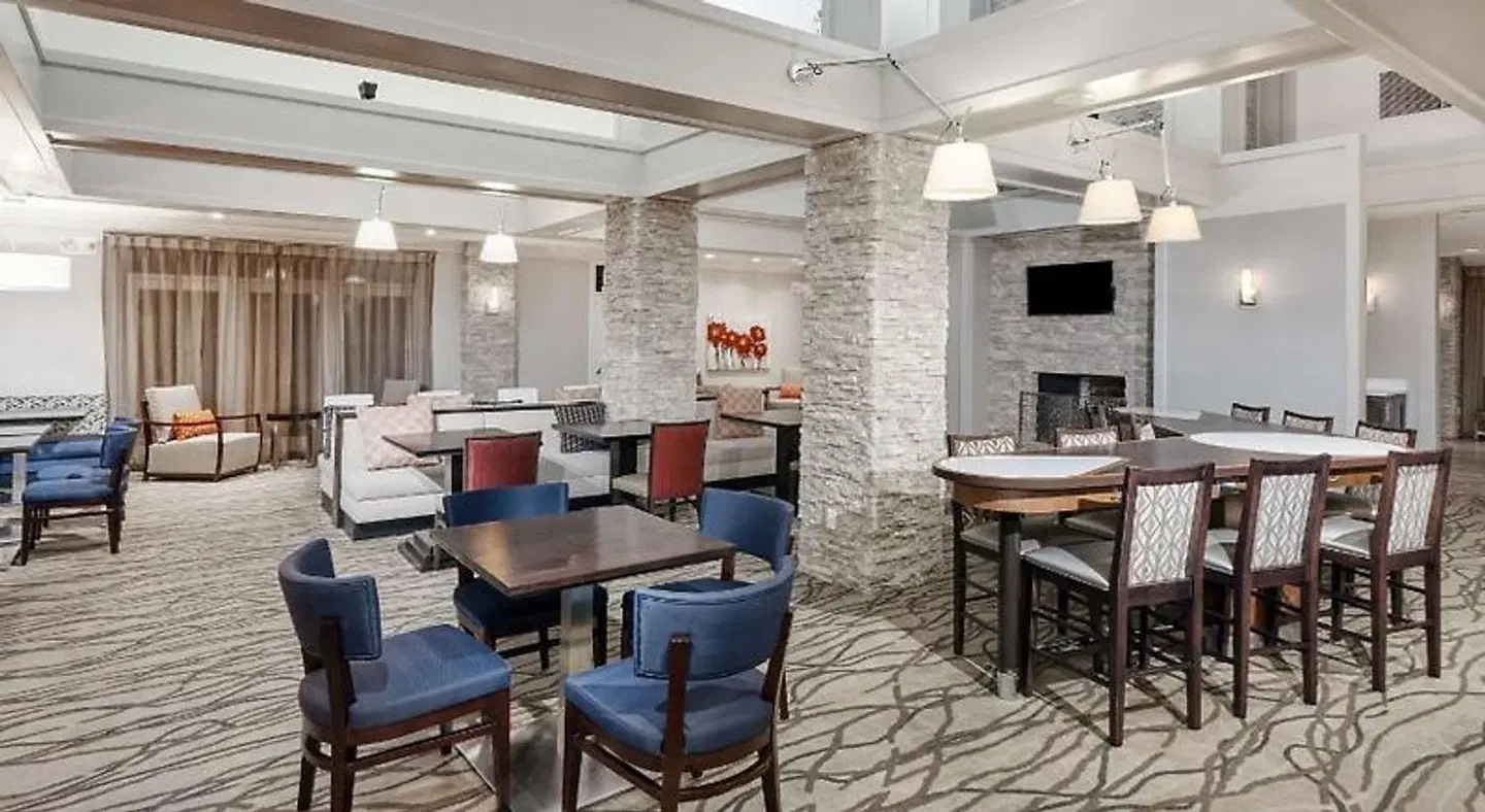 Homewood Suites by Hilton Indianapolis-Keystone Crossing LOUNGE_LOBBY