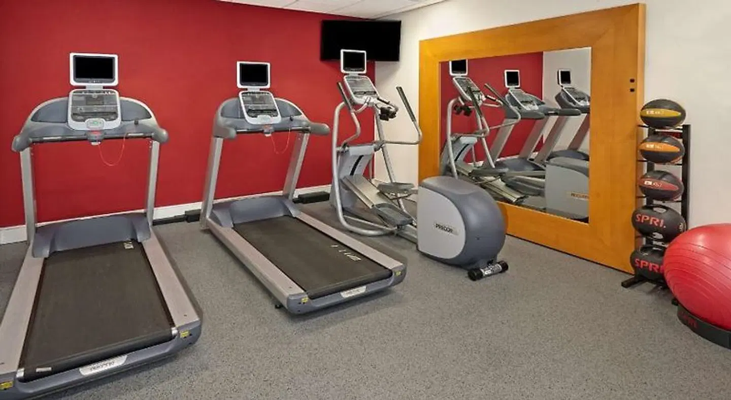 Homewood Suites by Hilton Indianapolis-Keystone Crossing SPORTS_AND_LEISURE