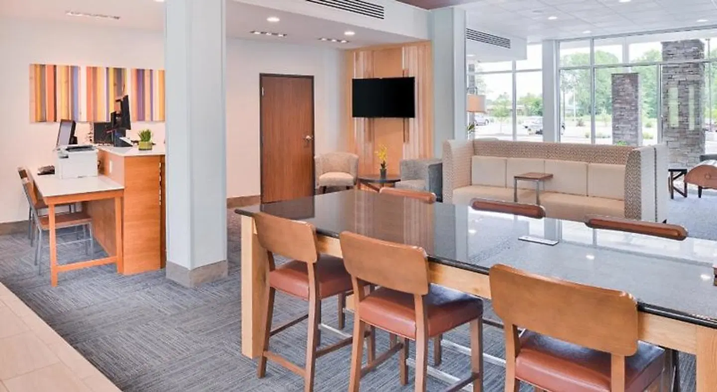 Holiday Inn Express & Suites Salem by IHG Konferenz