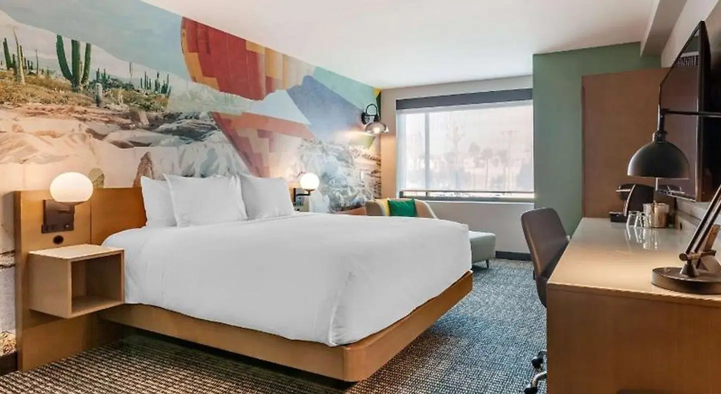 Cambria Hotel Downtown Phoenix Convention Center ROOM_EXAMPLE