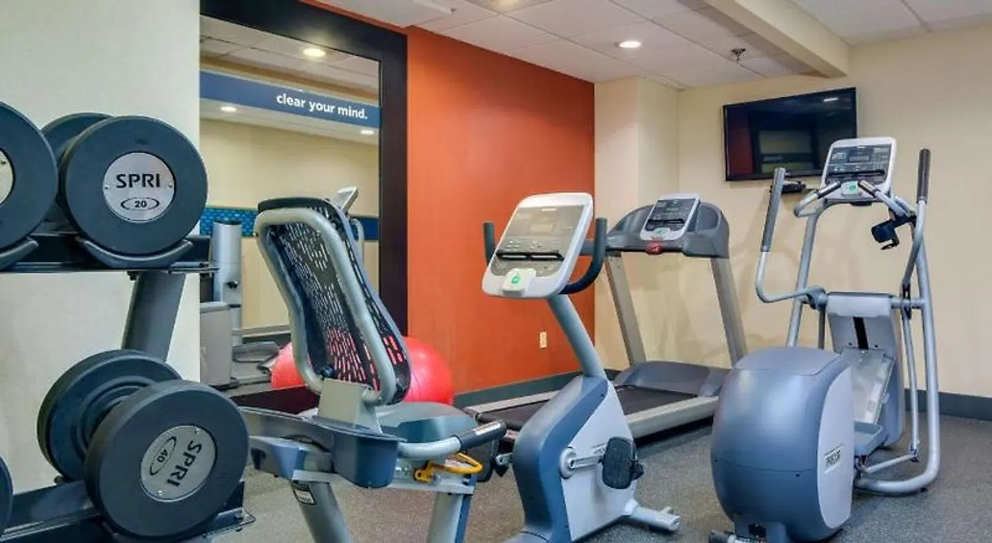 Hampton Inn Johnson City SPORTS_AND_LEISURE