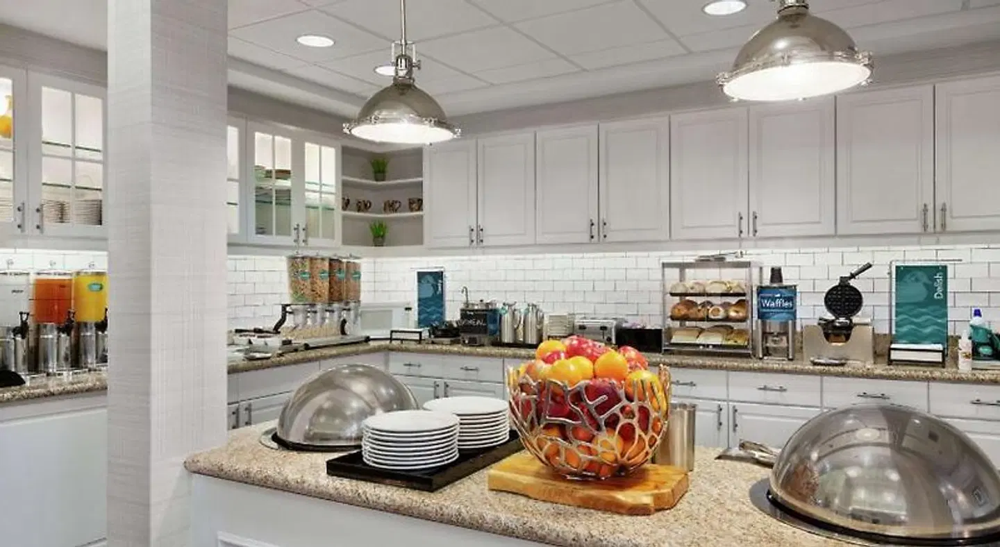 Homewood Suites by Hilton North Dallas-Plano Restaurant