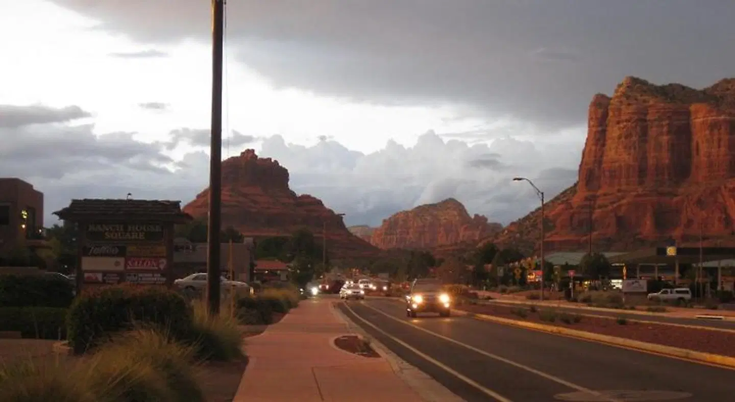 Desert Quail Inn LANDSCAPE
