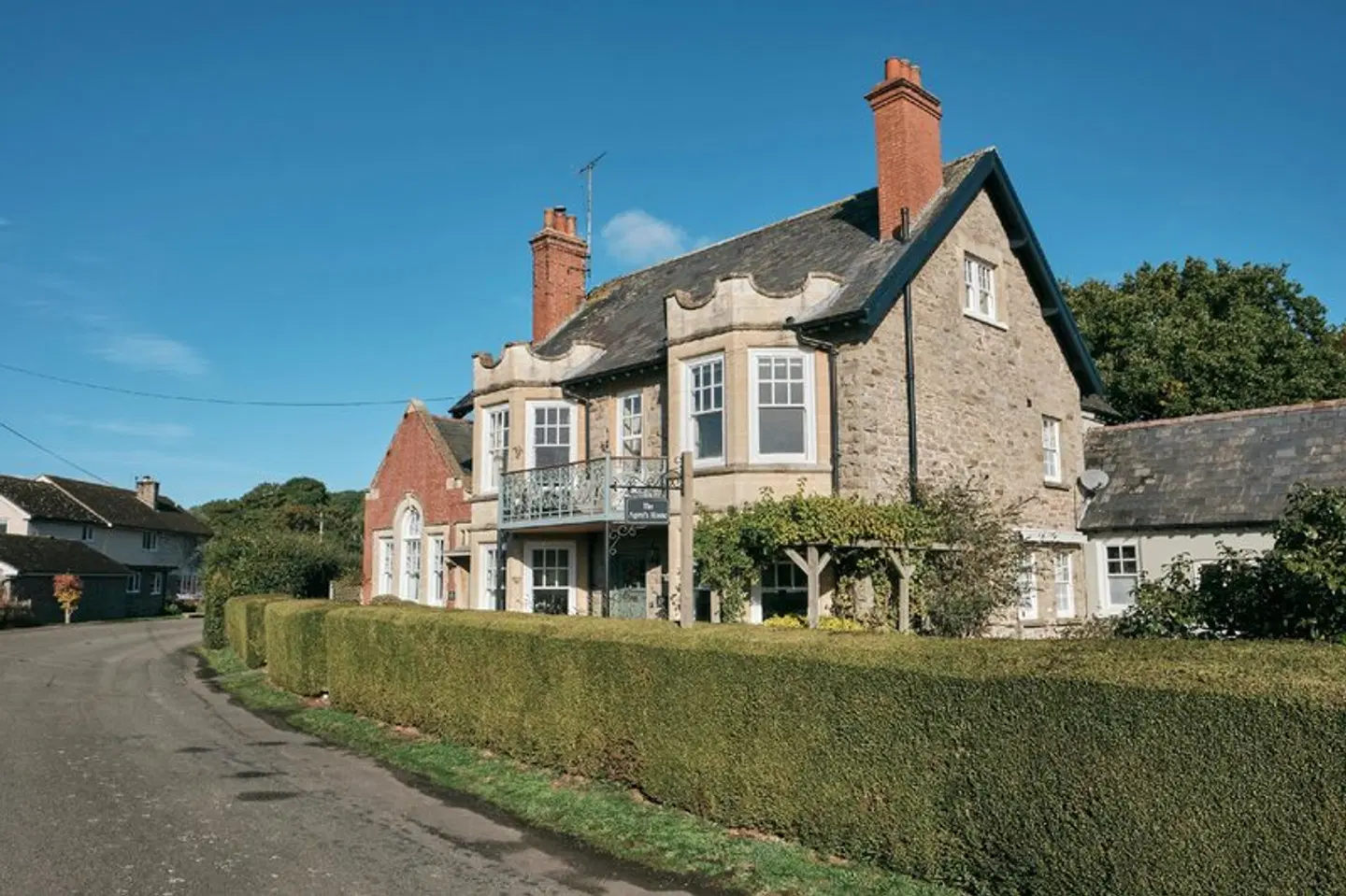 The Agent's House Bed and Breakfast Tiere