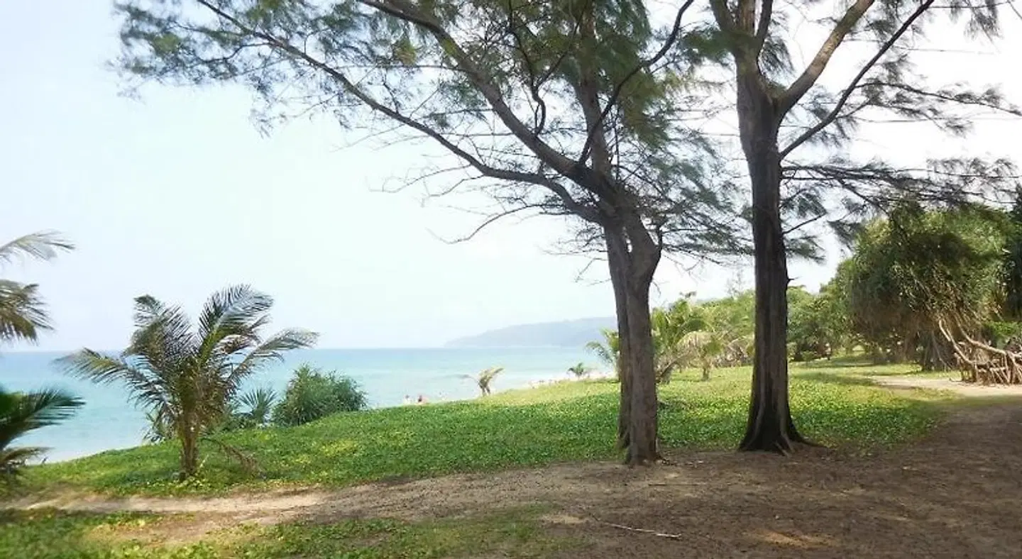 Holiday Village and Natural Garden Resort LANDSCAPE