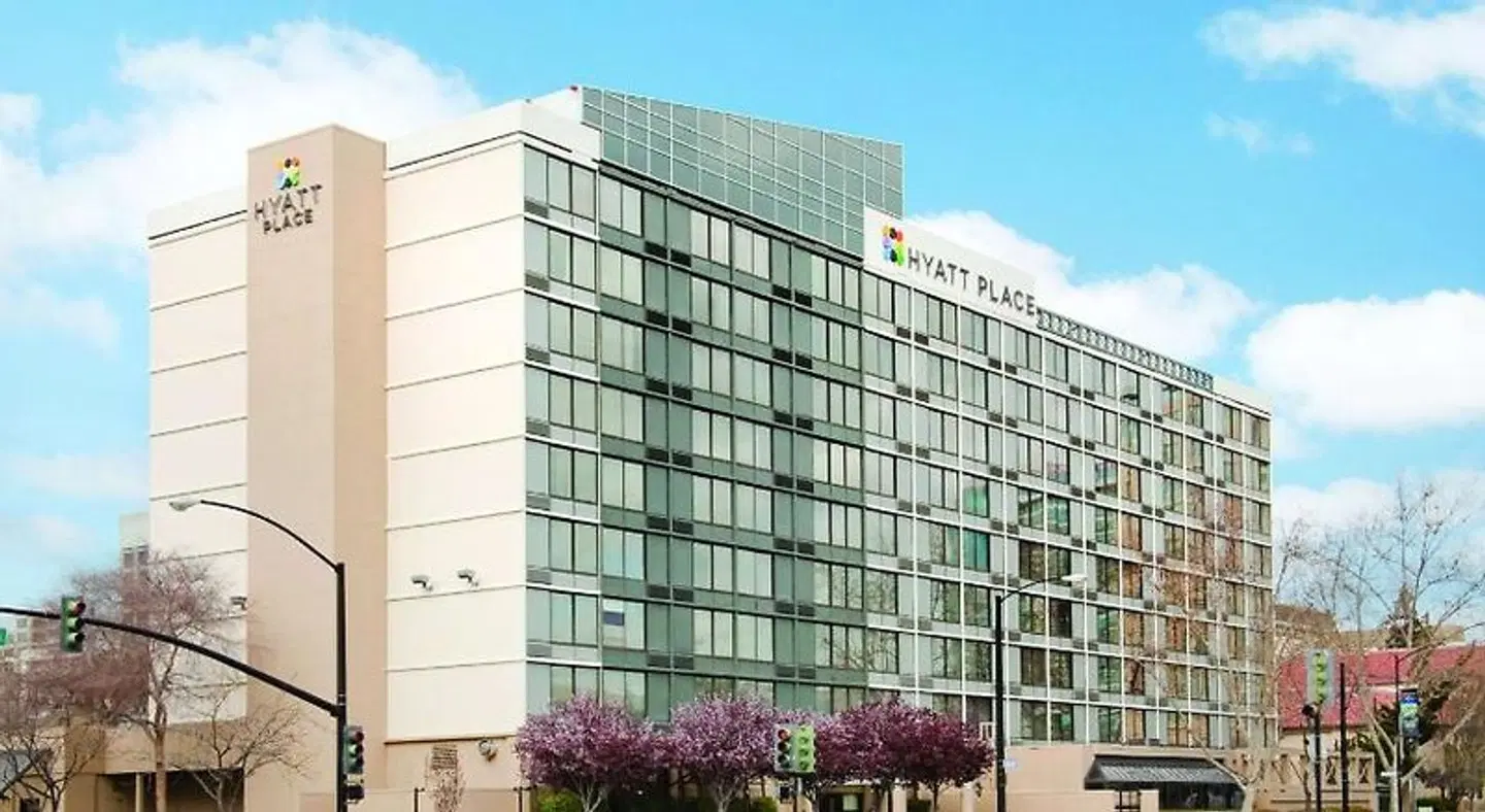 Hyatt Place San Jose/Downtown EXTERIOR