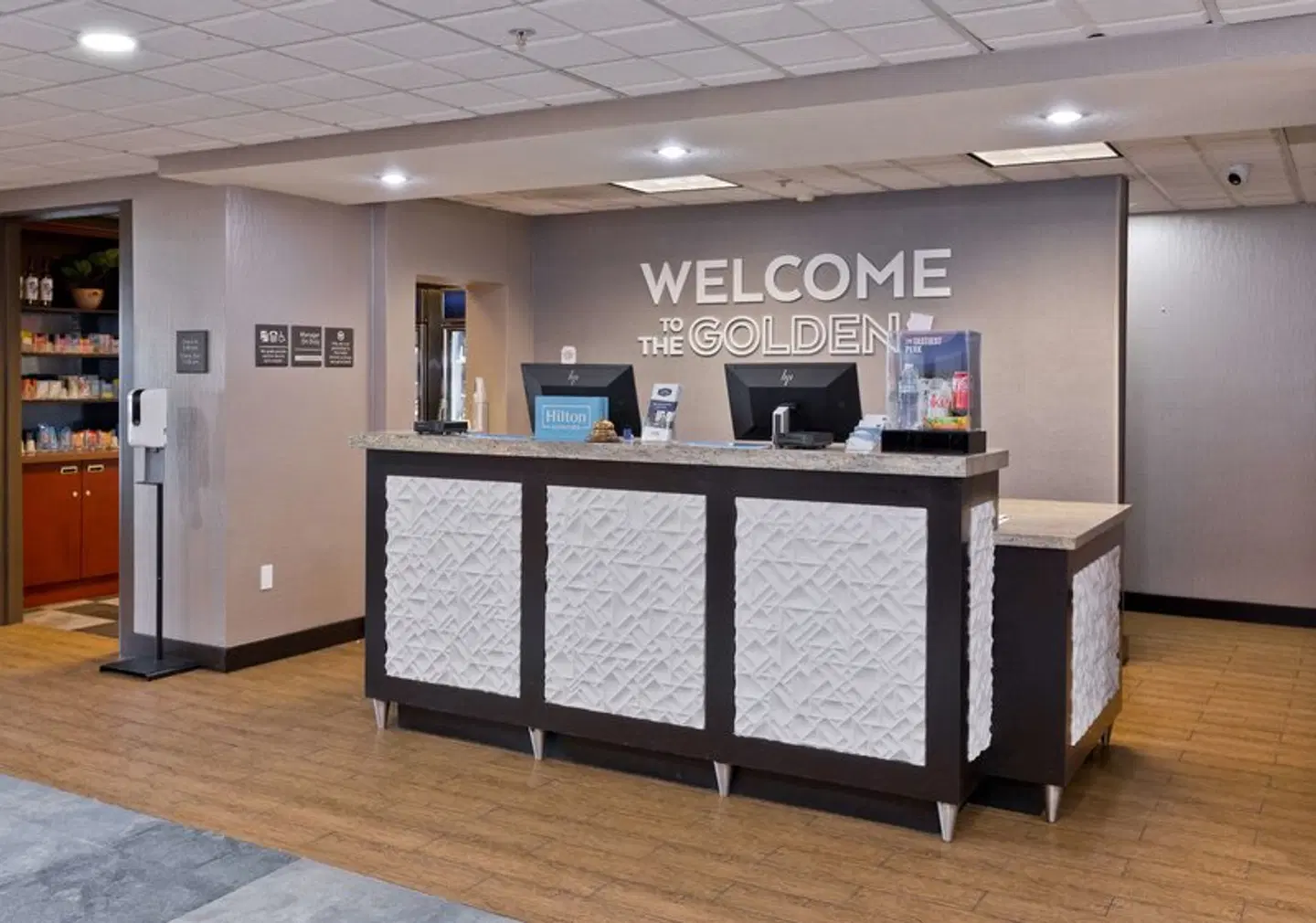 Hampton Inn & Suites Palm Desert LOUNGE_LOBBY