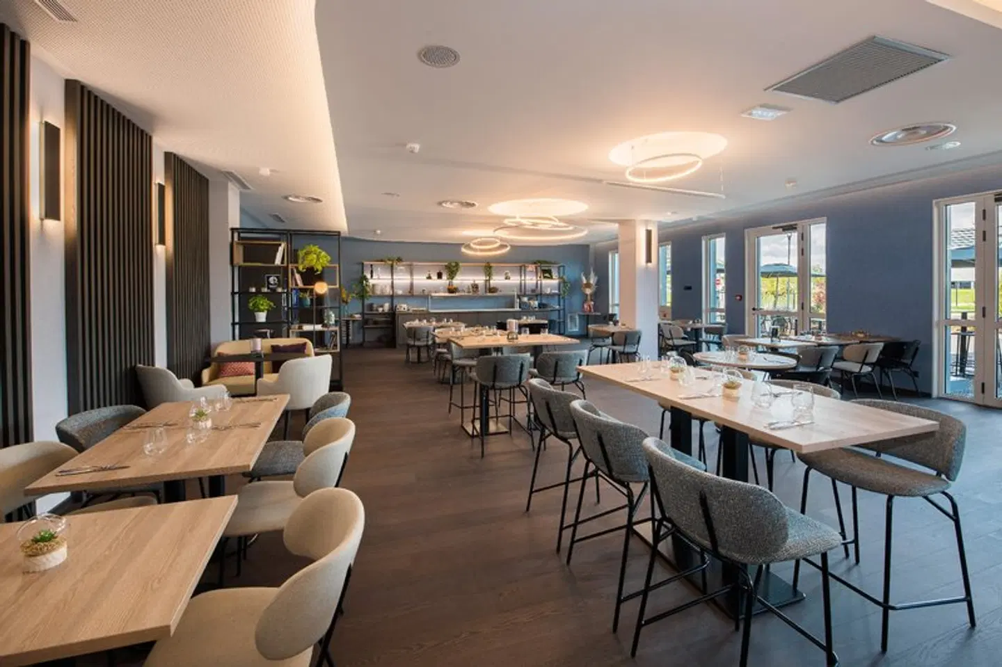 Campanile Smart Lyon Est - Eurexpo Bron Aviation Bar