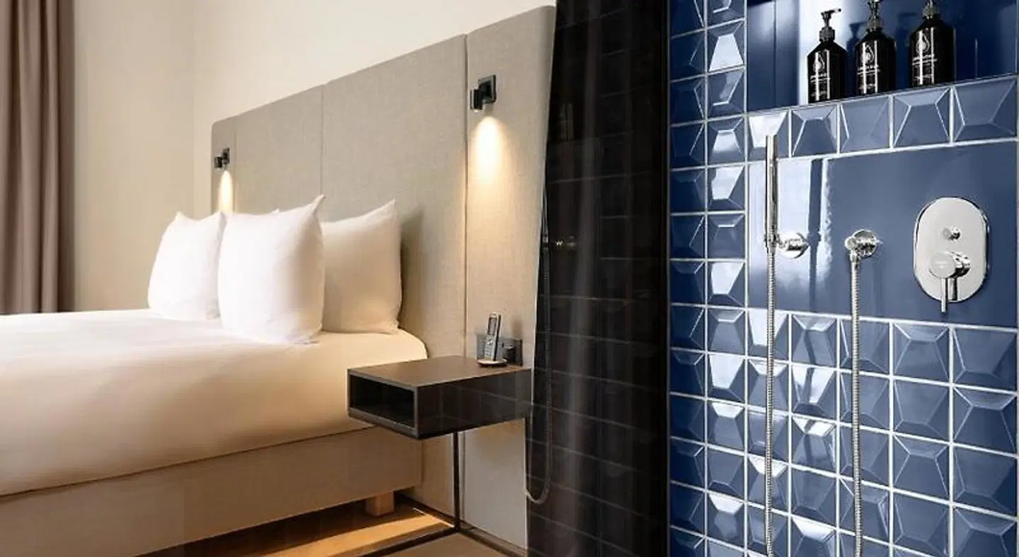 ESPLANADE Saarbrücken Badezimmer
