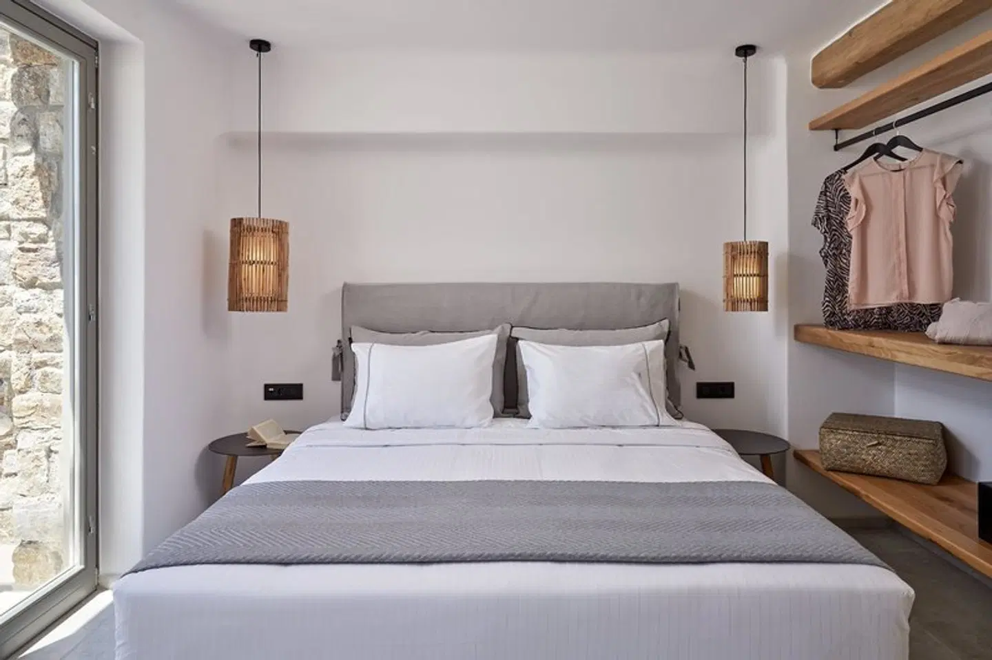 IONIC Suites ROOM_EXAMPLE