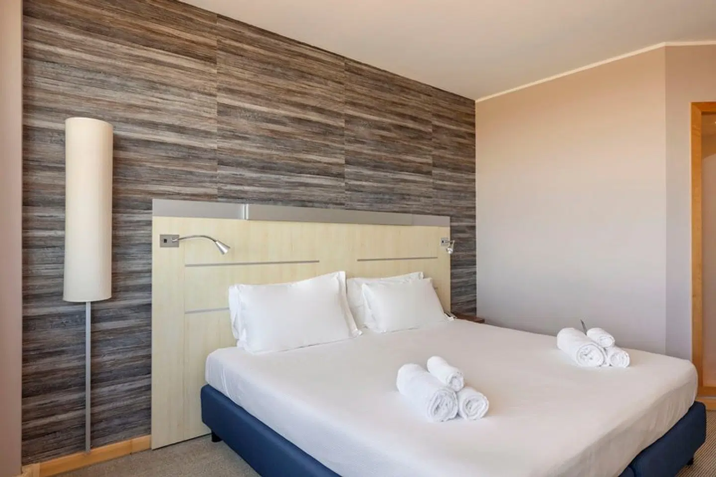 B&B HOTEL Cherasco Langhe Badezimmer