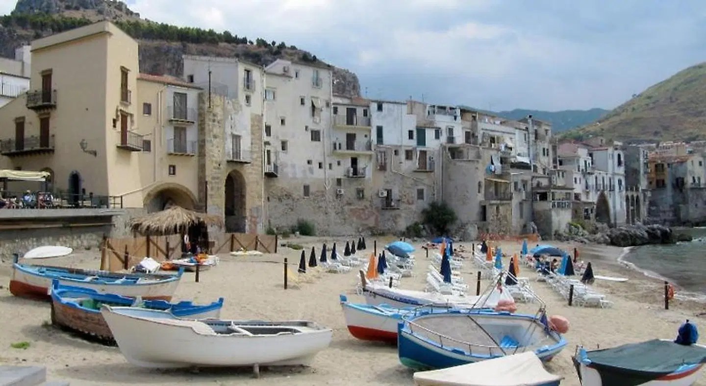 La Foresteria Palermo Planeta estate EXTERIOR
