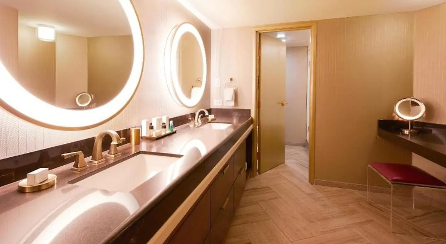 Eldorado Hotel and Casino Badezimmer