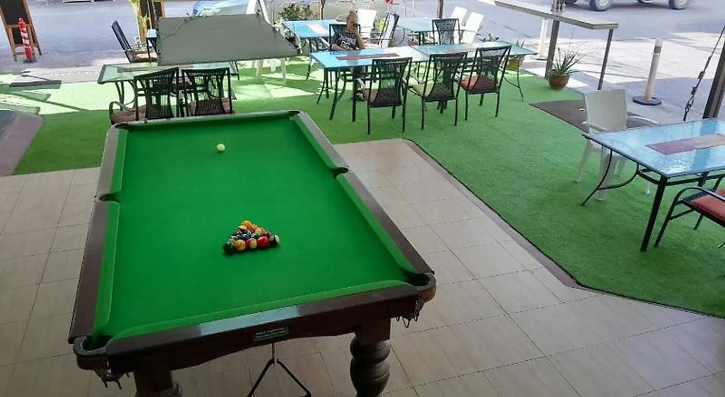 Oasis Hostel and Bar SPORTS_AND_LEISURE