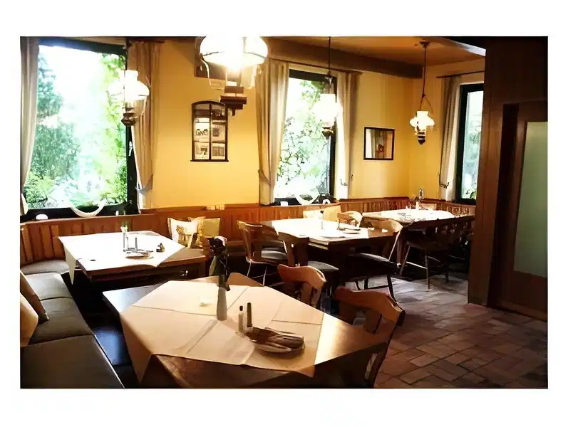Zum grünen Walde – Hotelfoto