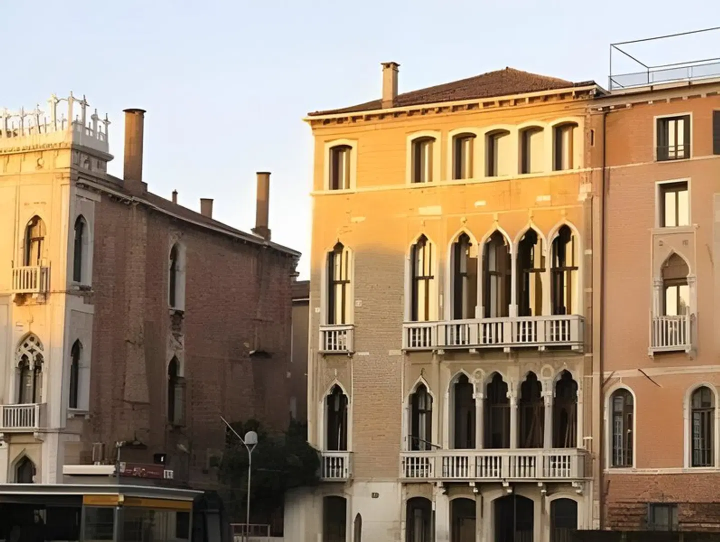 Pesaro Palace EXTERIOR
