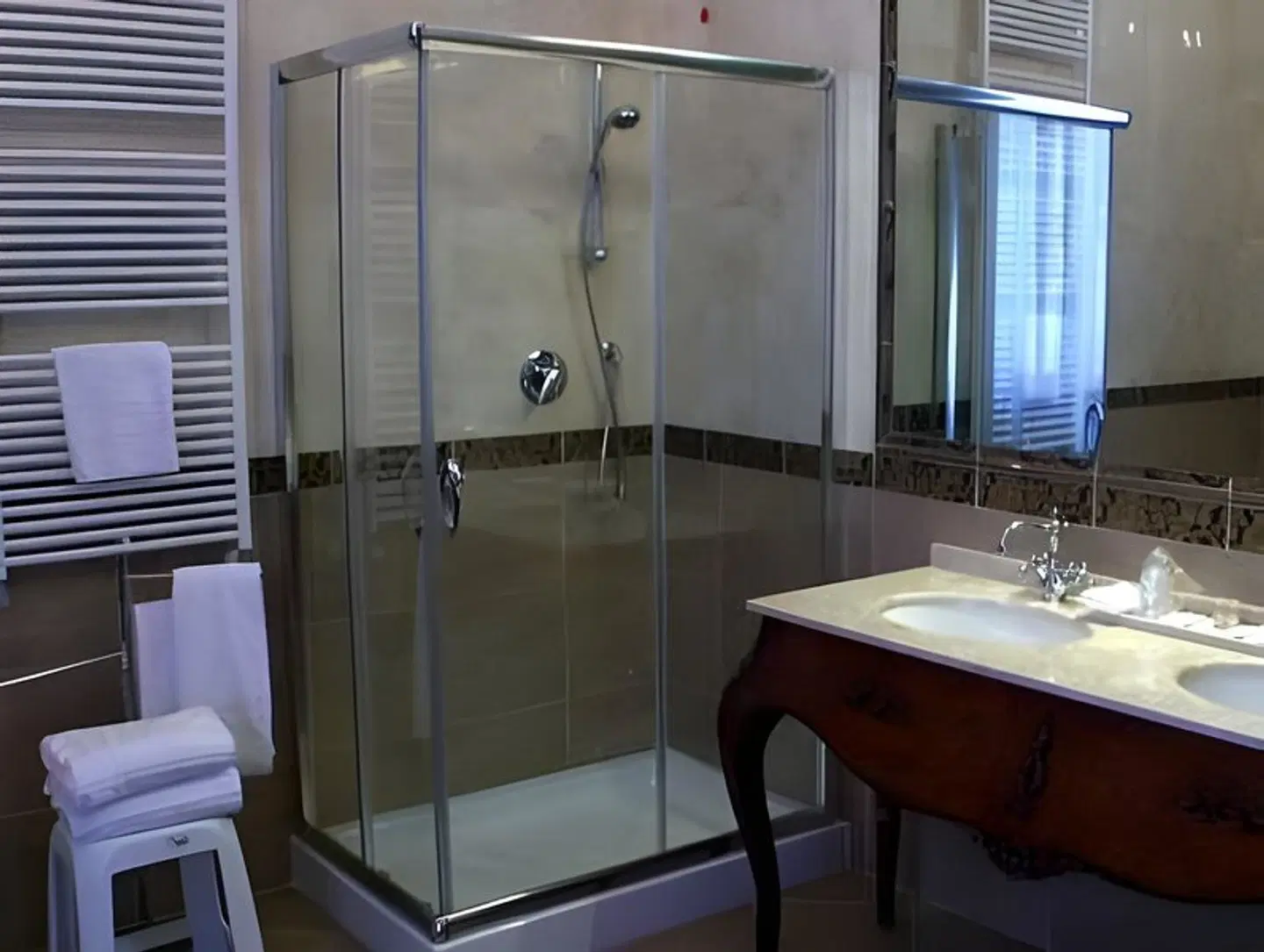 Pesaro Palace Badezimmer