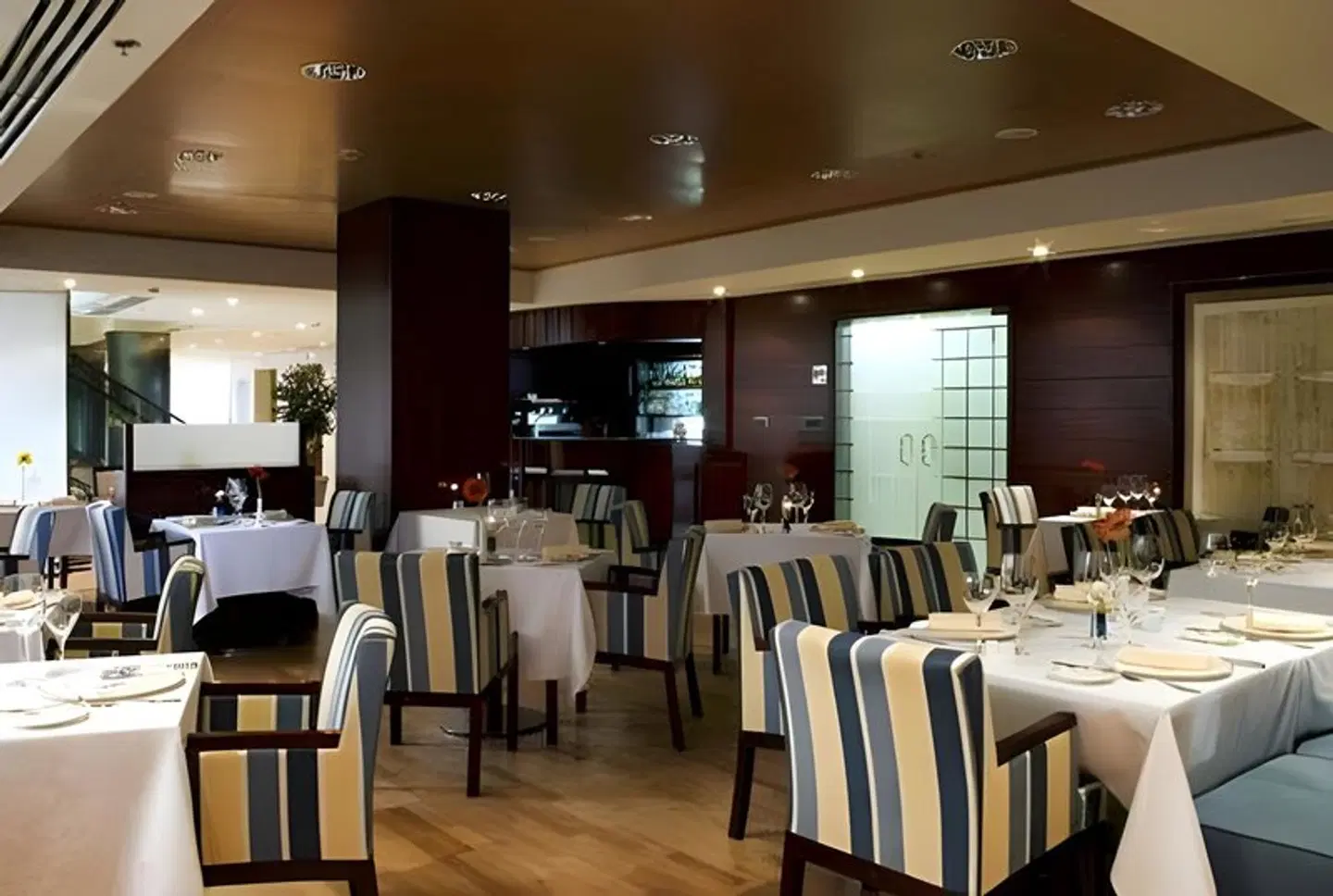 Valencia Center Restaurant