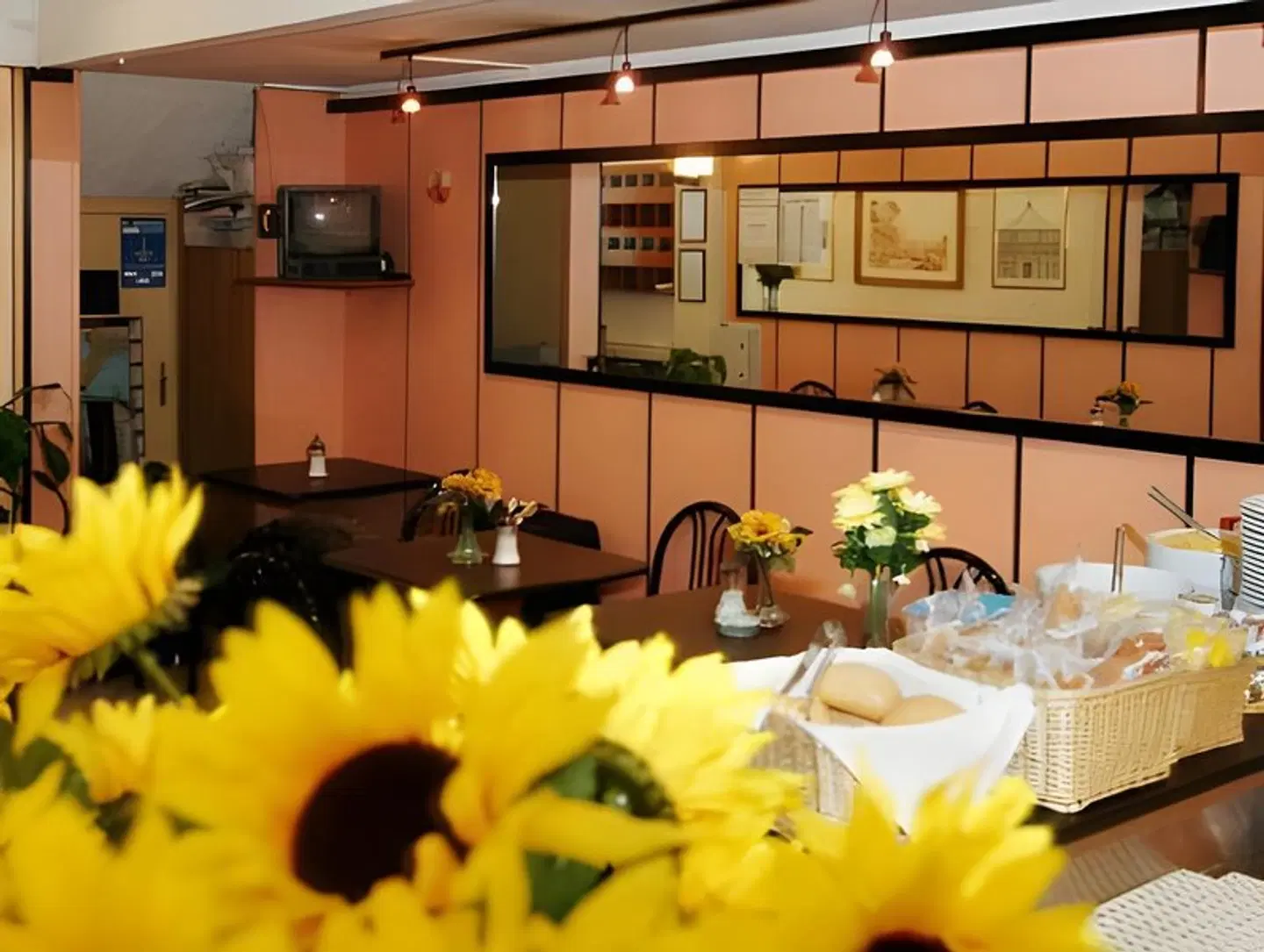 Balcony Restaurant