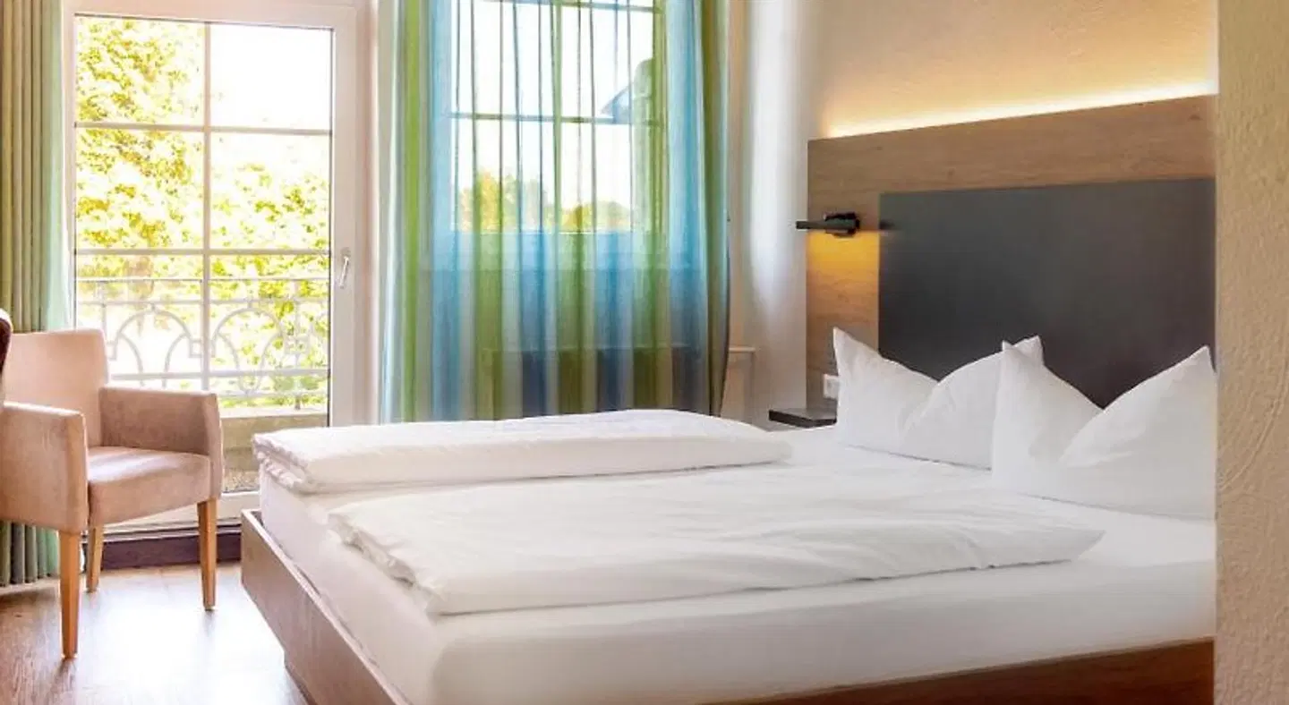 Avisa ROOM_EXAMPLE