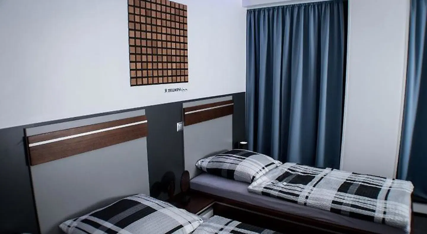 Triumph Inn Pension HEALTH_BEAUTY