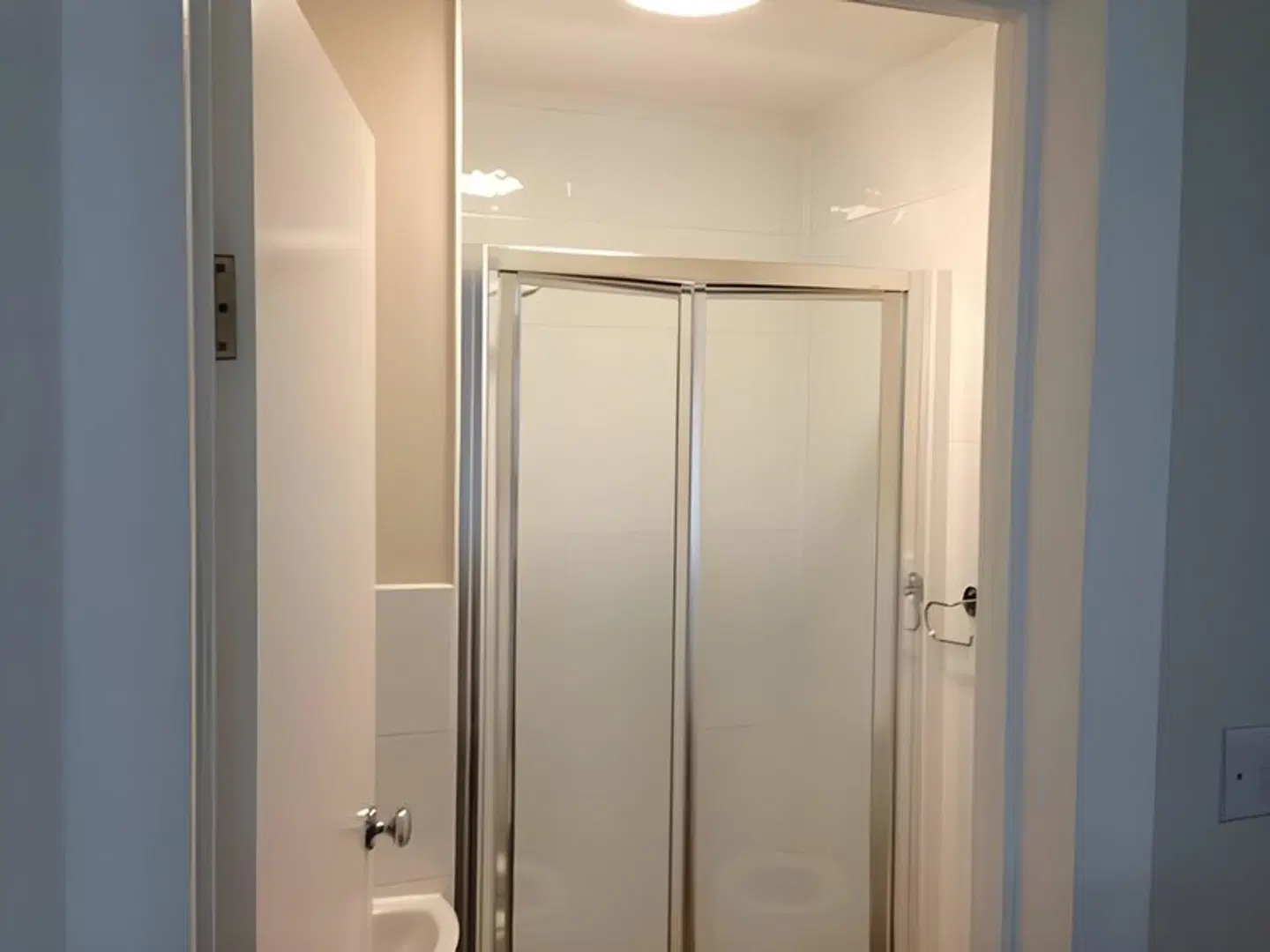 Apple House Guesthouse Heathrow Airport Badezimmer