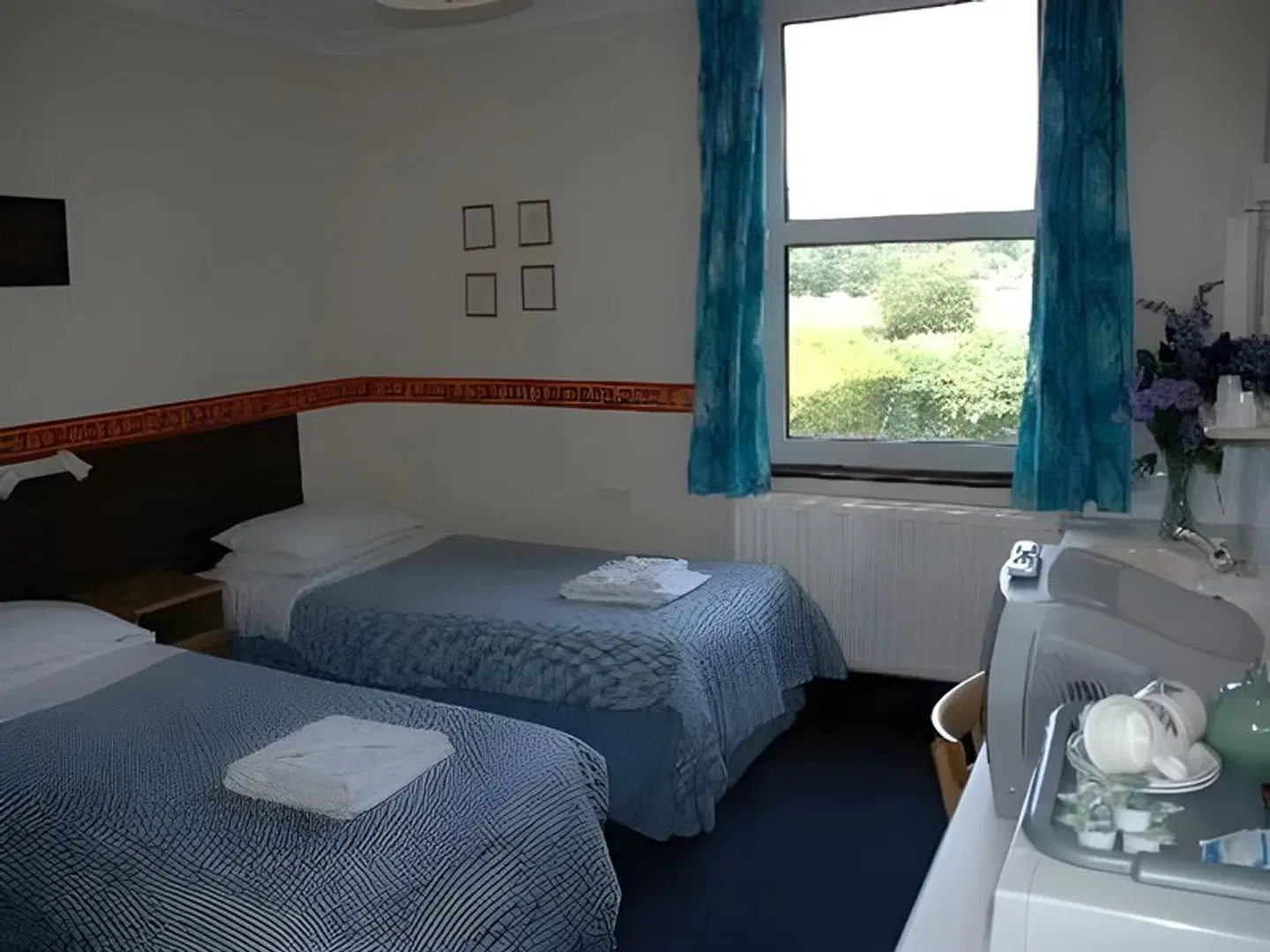 Bridge Guest House ROOM_EXAMPLE