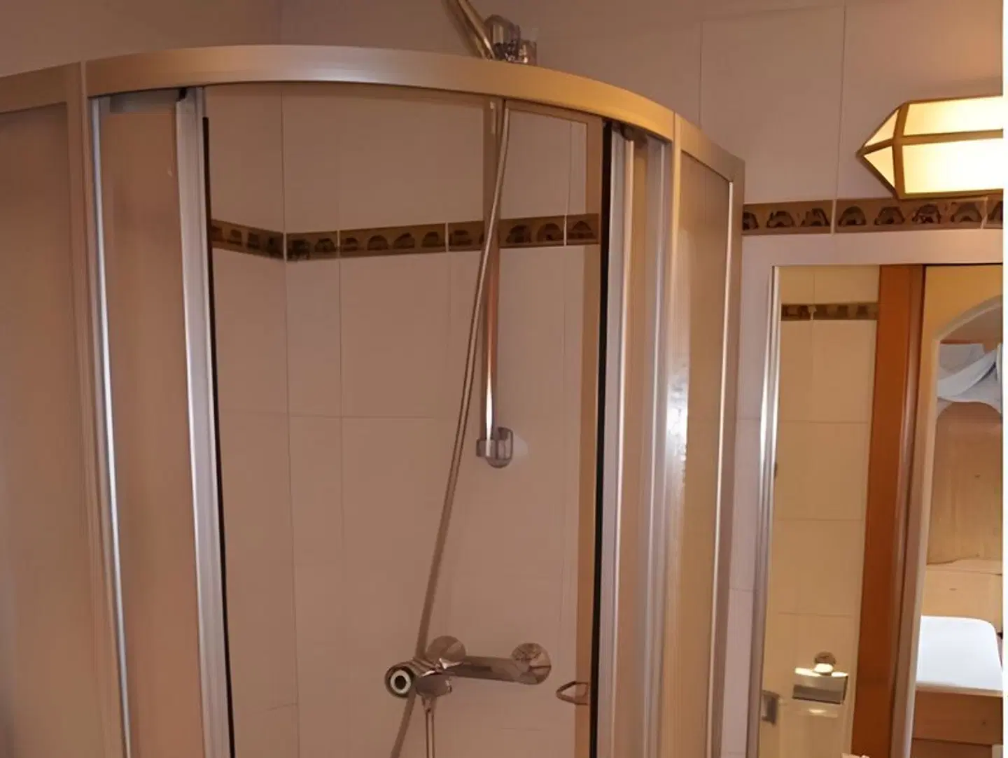 Hotel Grieserin Badezimmer