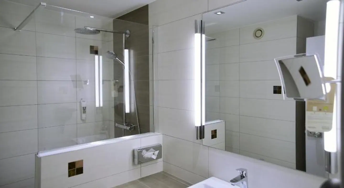 Mercure Montpellier Centre Comedie Badezimmer